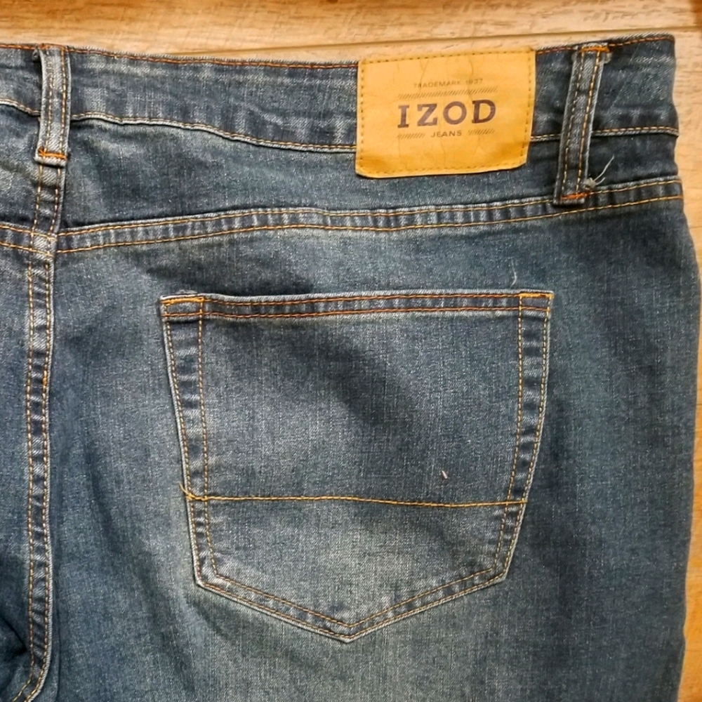 Izod classic jeans
